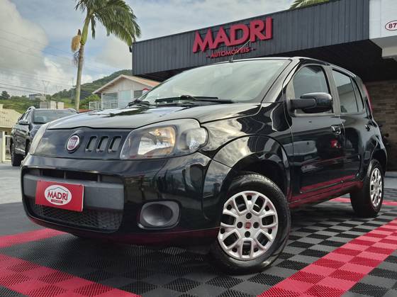 FIAT UNO 1.0 EVO VIVACE 8V FLEX 4P MANUAL
